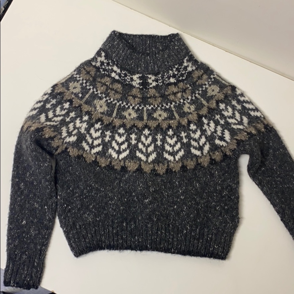 Turtleneck Crop Sweater